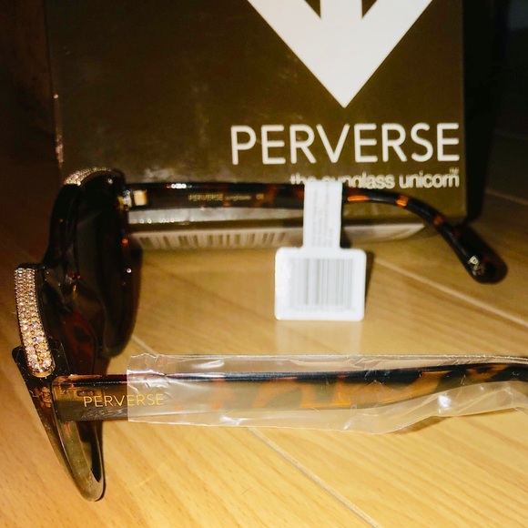 NEW PERVERSE Powerhouse Brown Tigress Sunglasses - Picture 4 of 5